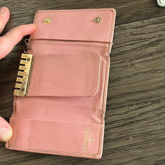 CHANEL Rose Pink Key Case - Picture 7 of 15